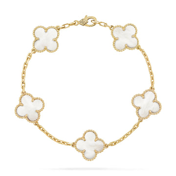 Waterproof white clover bracelet with romantic designer touch