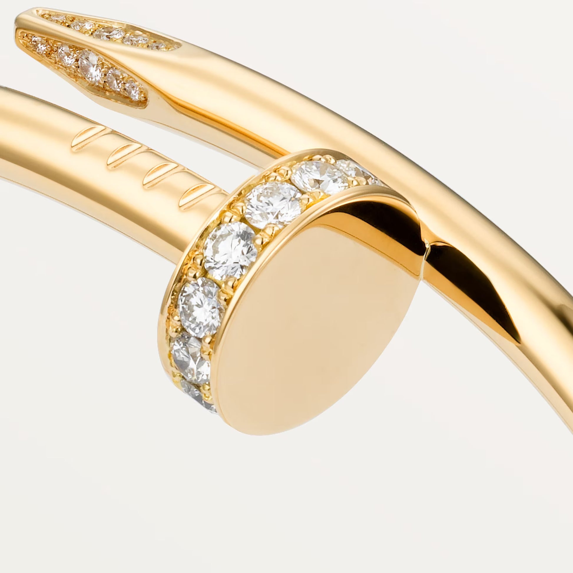 High-end crystal-studded bracelet with golden finish and durability