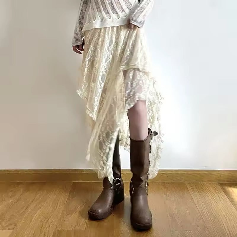 Harajuku chic lace skirt with vintage ruffle design
