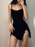 Trendy Y2K-inspired black mini dress with bodycon fit