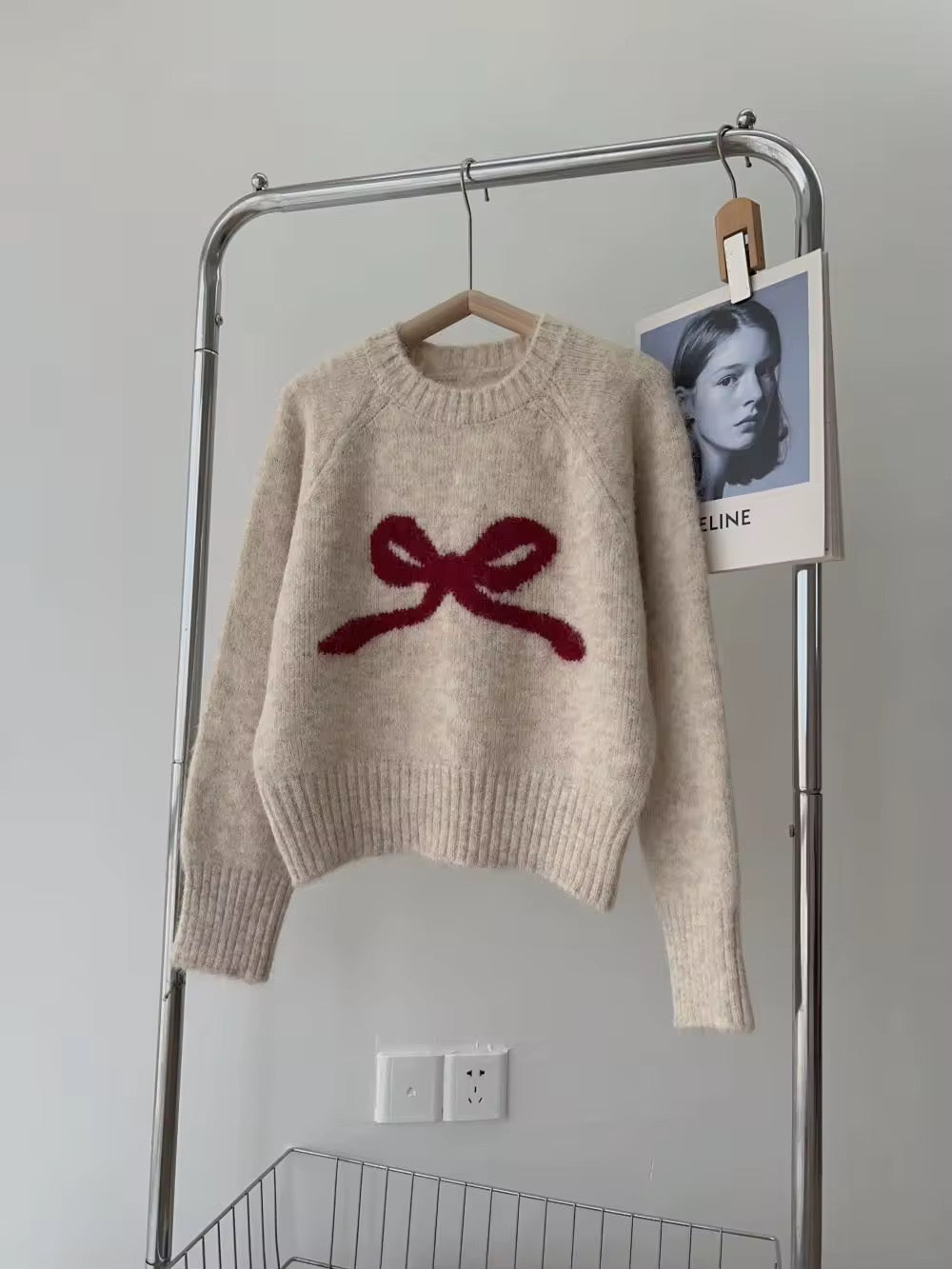 Balletcore sweater with soft gray knit and bow