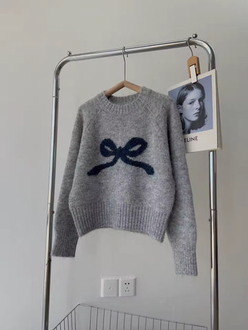 Coquette gray pullover sweater with round neck and bow