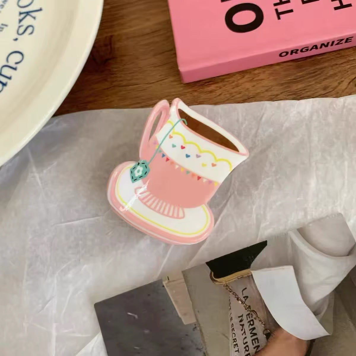 Trendy coffee cup hair clip for everyday hairstyling