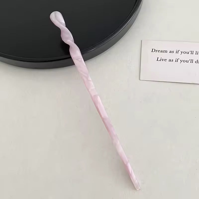 Timeless vintage hairpin for women’s hairstyling