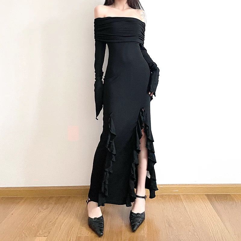 One-Shoulder Gothic Maxi Dress with Slim-Fit Corset Waist