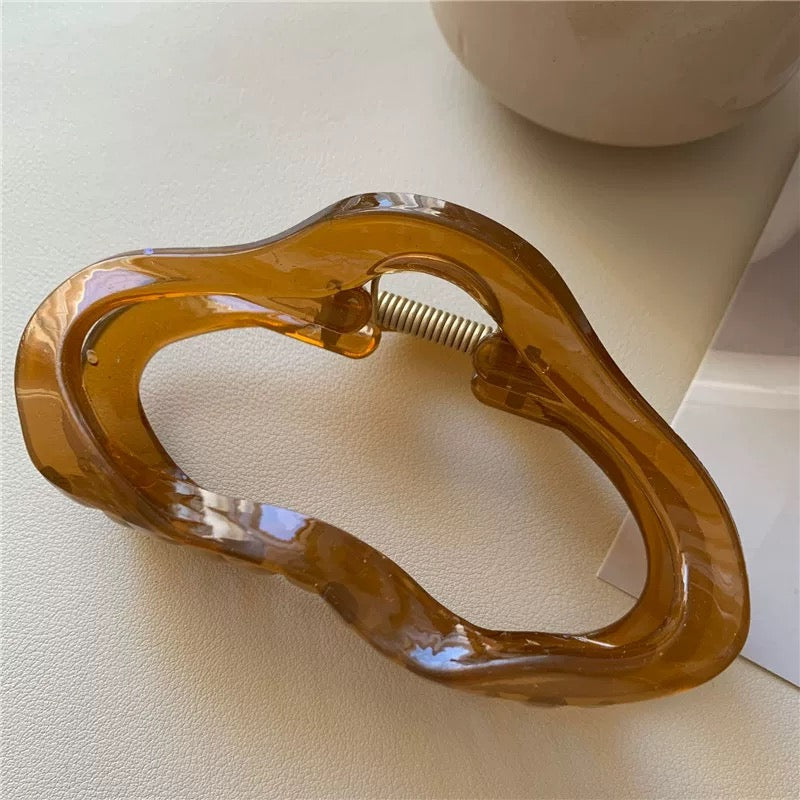 Large hair clip for thick, fine, and wavy hair