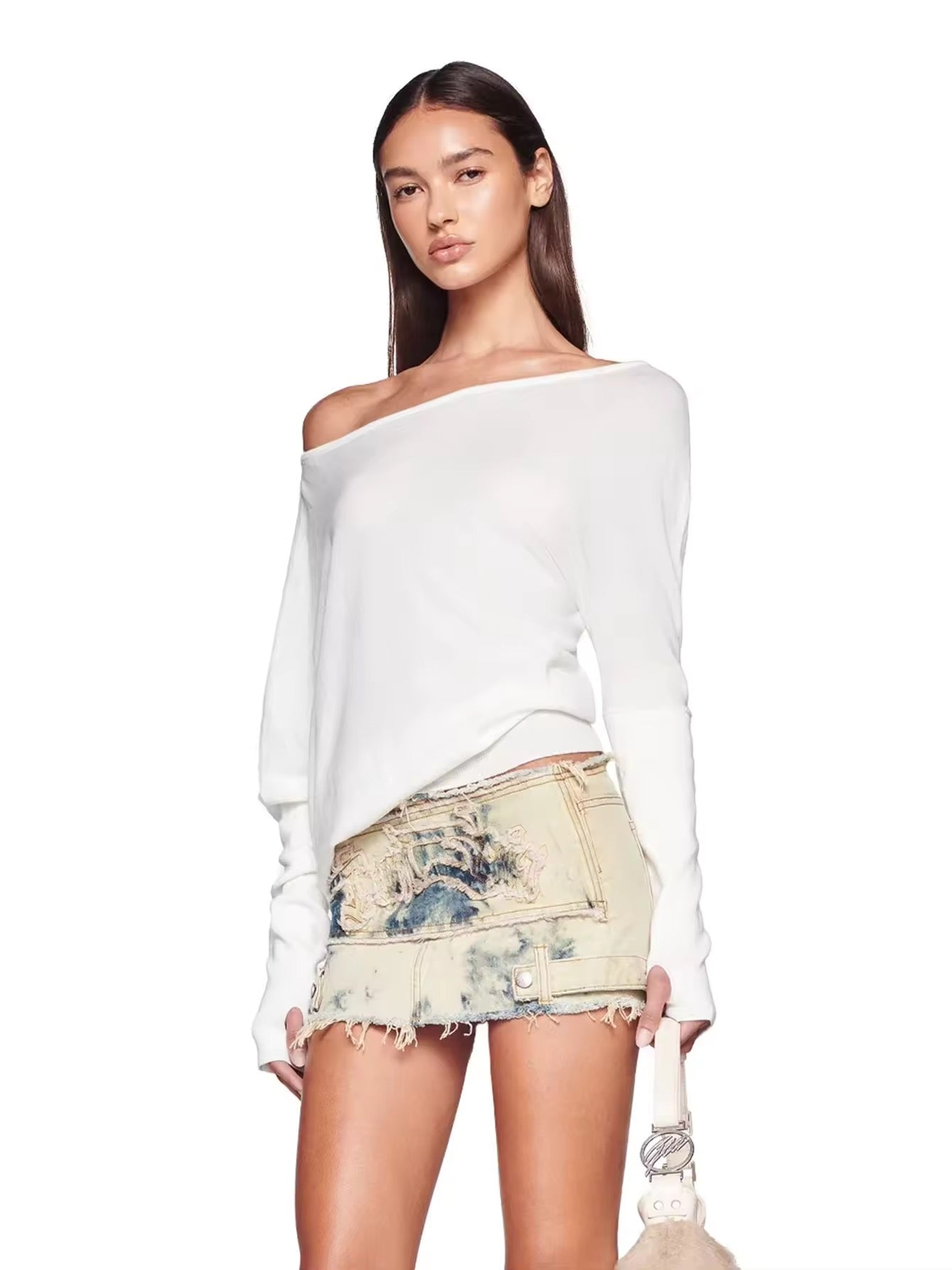 Basic solid white tee women minimalist fashion