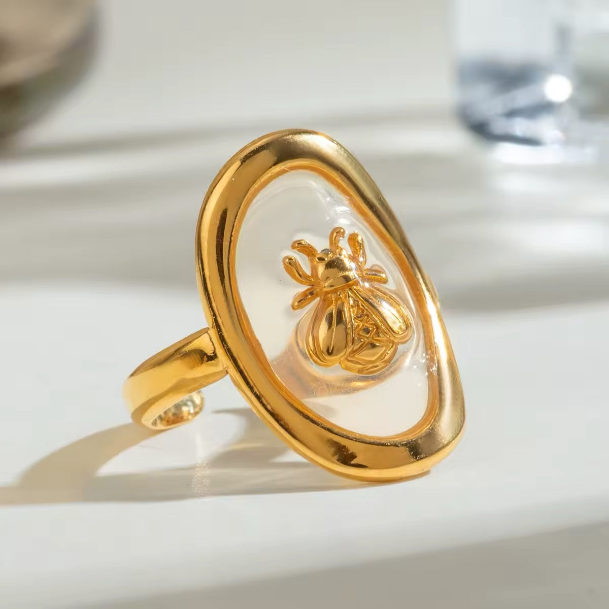 Minimalist bee-shaped open ring in gold for everyday wear