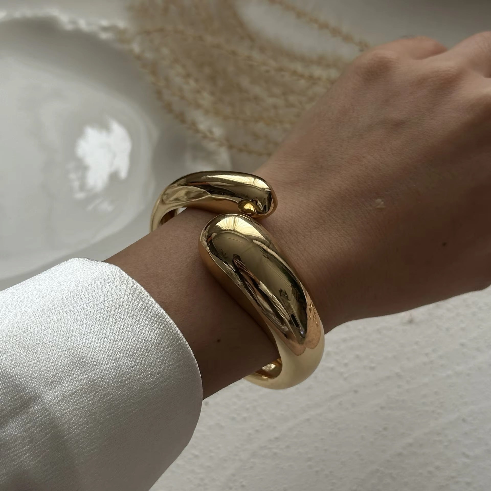 Multi-layered gold-tone bracelet for a chic aesthetic