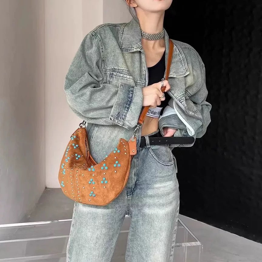 Vegan leather hobo shoulder bag with vintage design