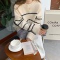 Elegant knit pullover with simple lines