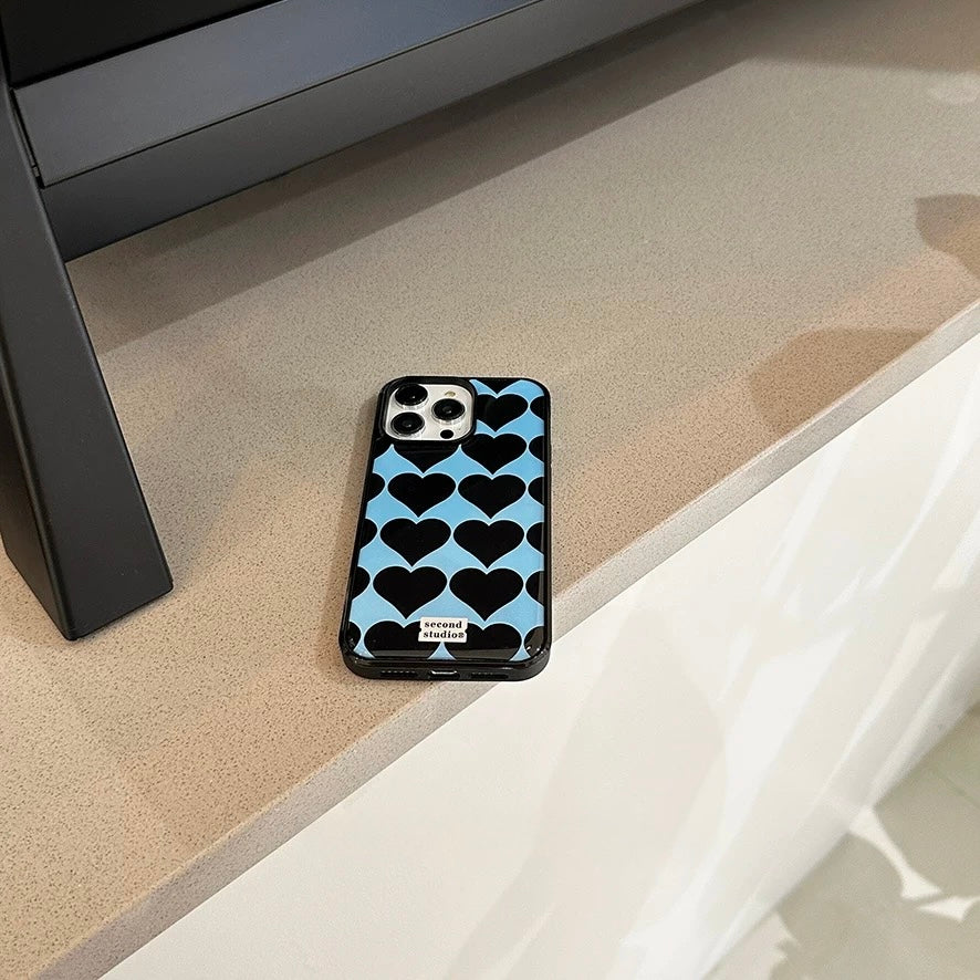 Image of the case on an iPhone, demonstrating the snug fit and stylish appearance.