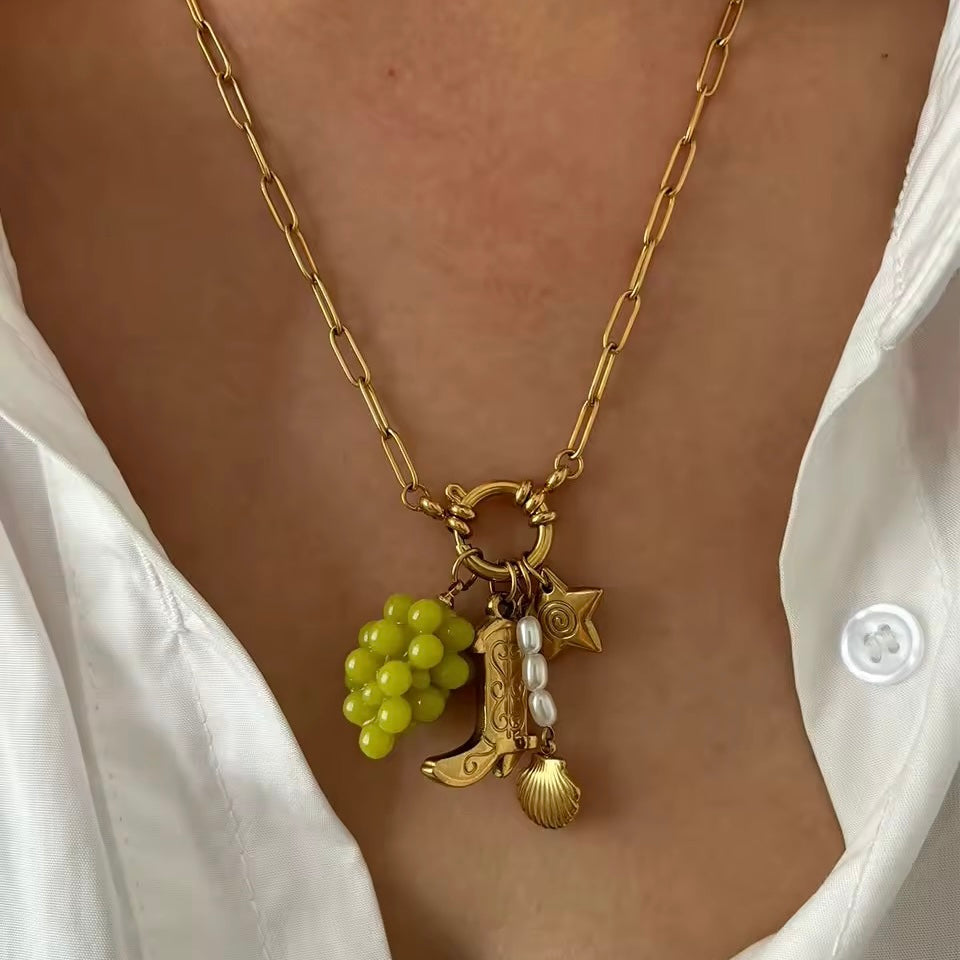 Coquette-style gold-plated grape pendant necklace for women