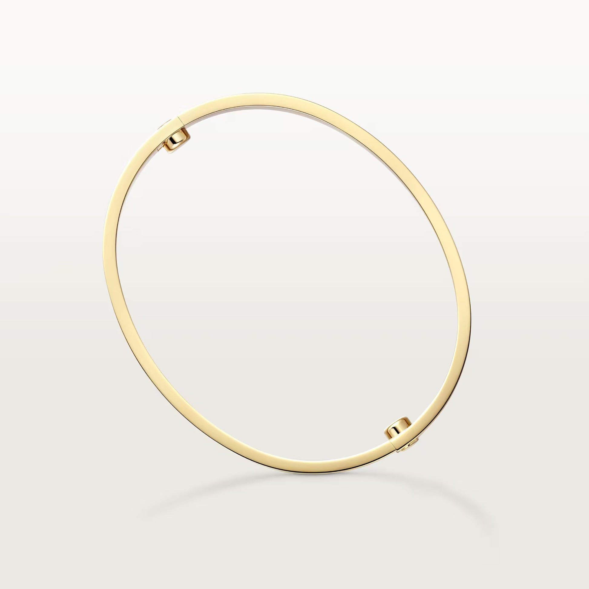 Gold-plated love bracelet with beautiful curved shape