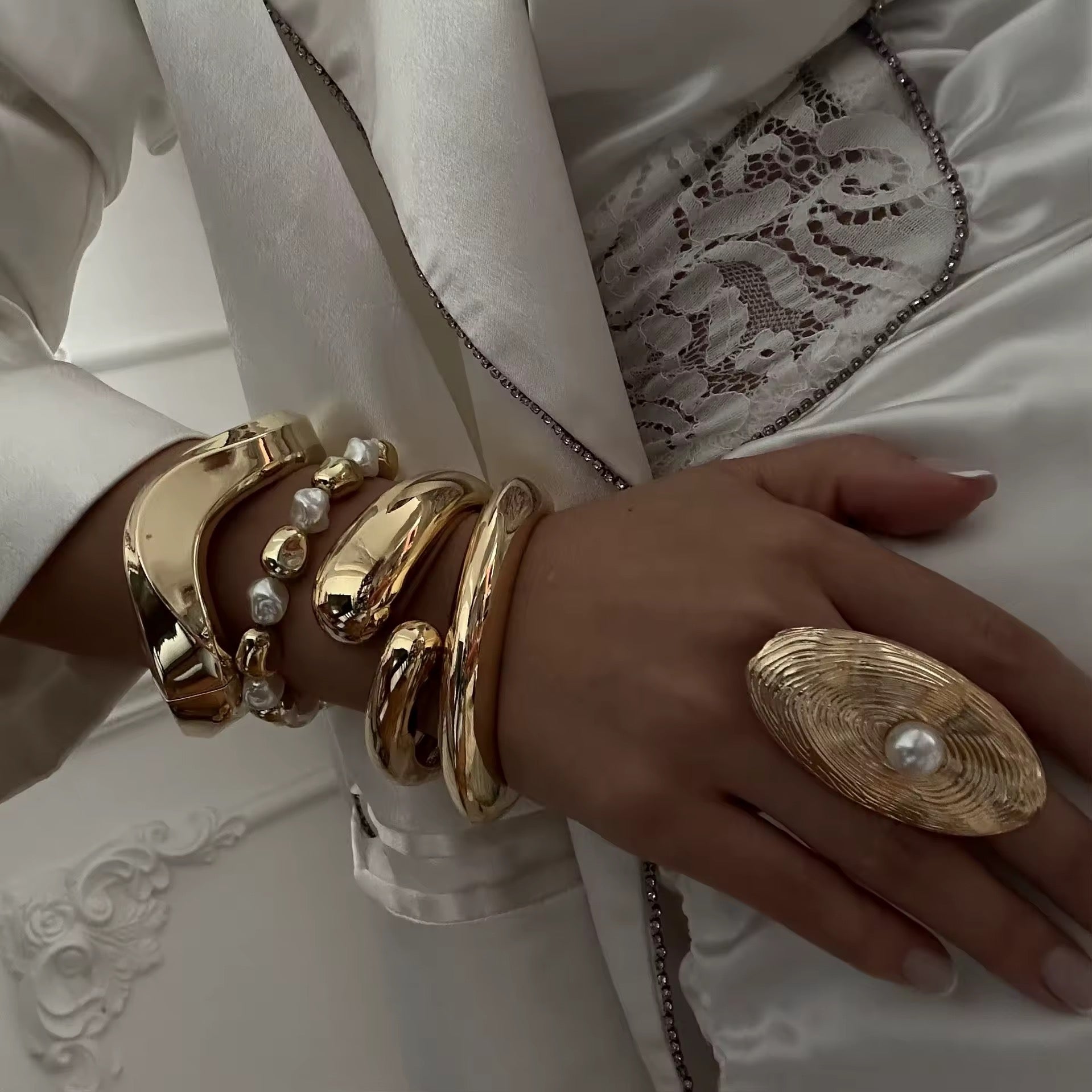 Irregular design gold bangle for fashion-forward looks
