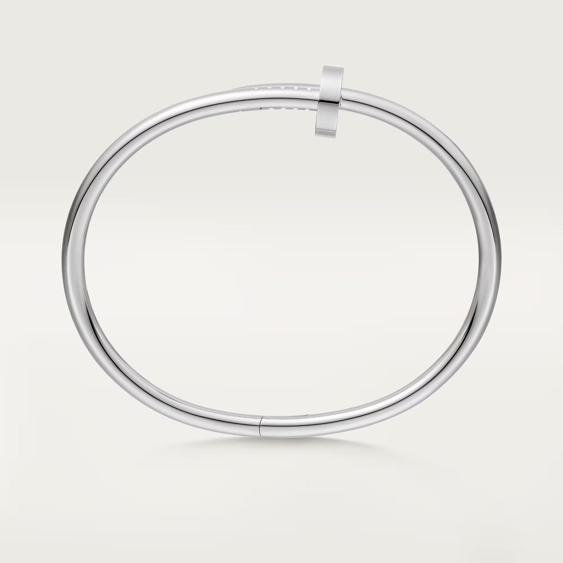 One-size white gold bracelet with 18K plating for modern looks