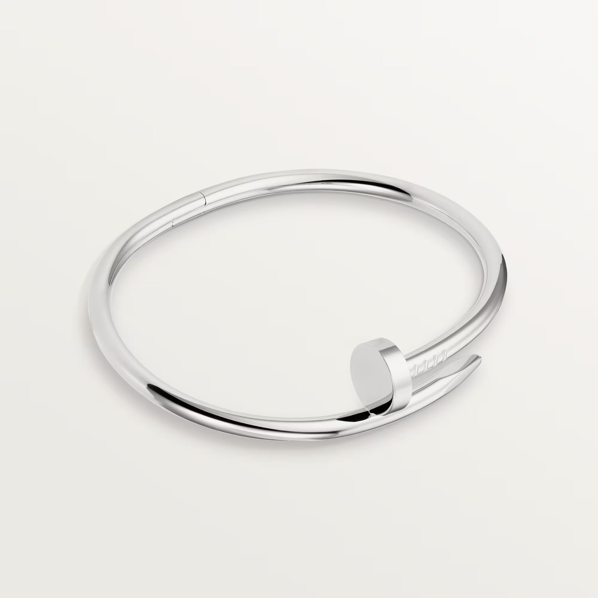 Elegant 18K white gold nail bracelet for women, waterproof and chic