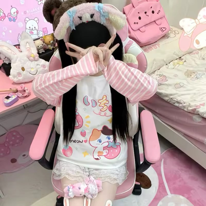 Japanese patchwork pink striped t-shirt styled with skirt